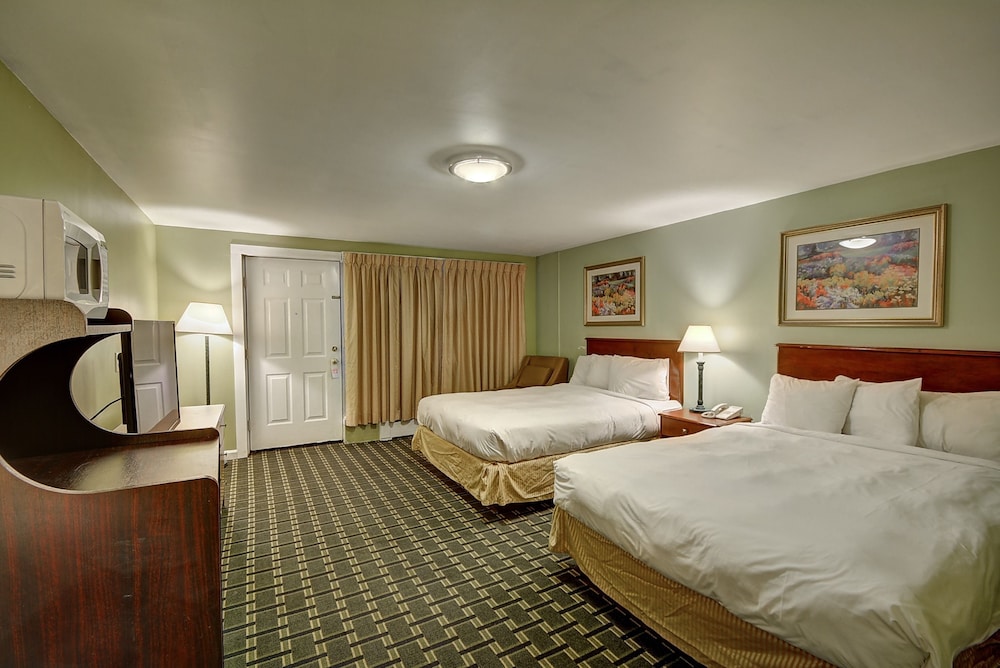 Colonial Motel And Spa 17/60