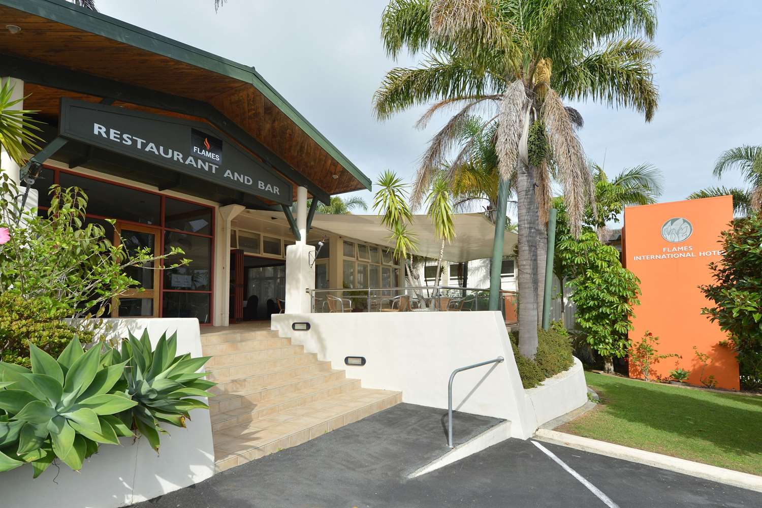 Comfort Hotel Flames Whangarei 9/27