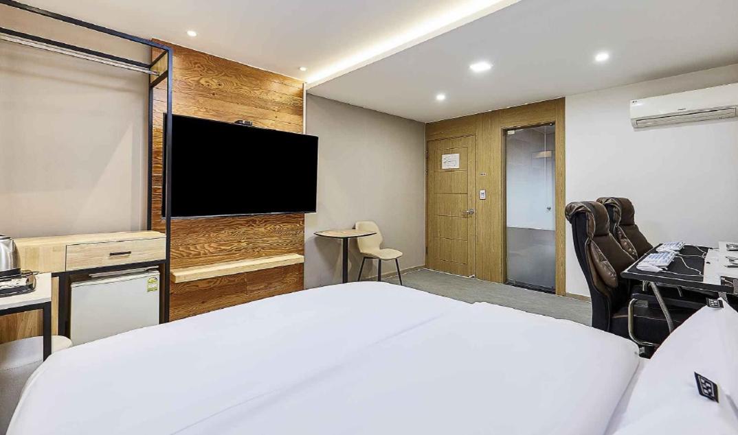 Suwon Hotel Pacific 37 14/35