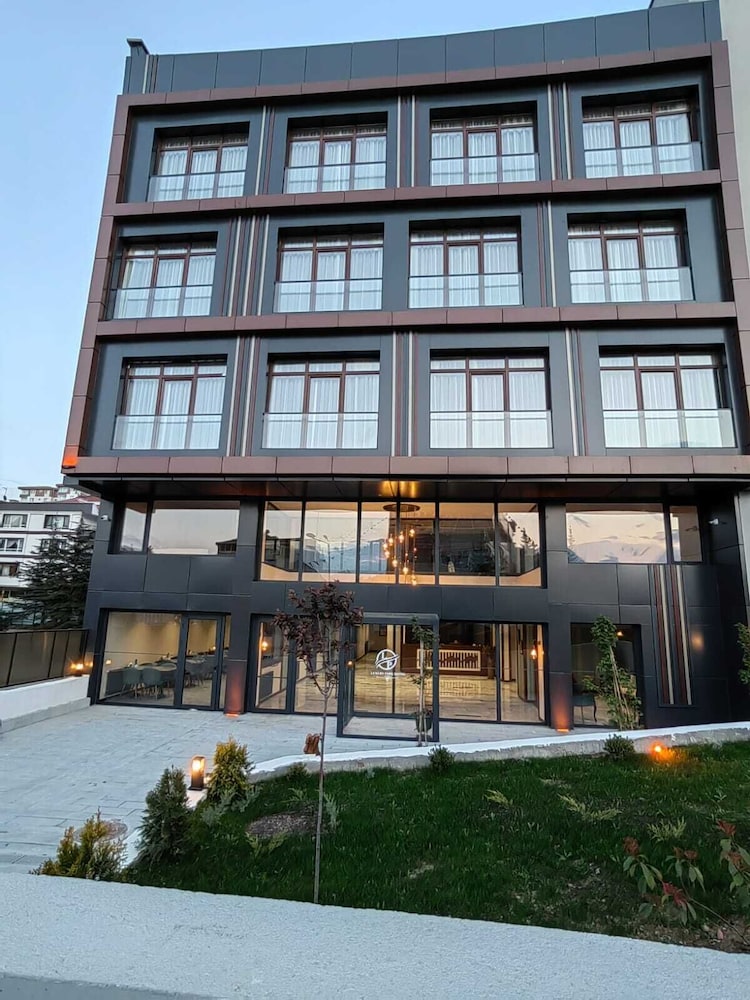 Ankara Lxry Park Hotel 1/20