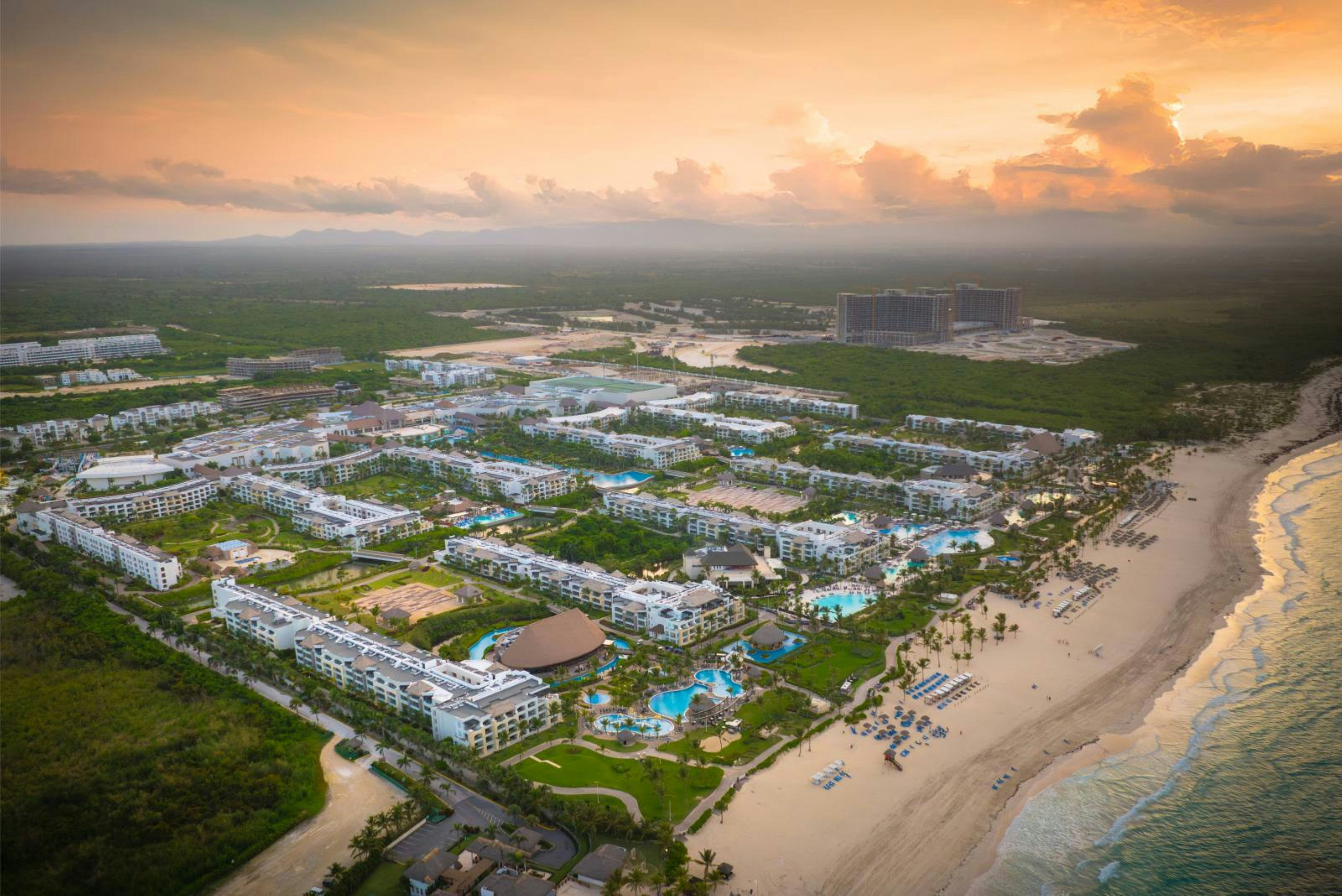 Hard Rock Hotel & Casino Punta Cana 47/50