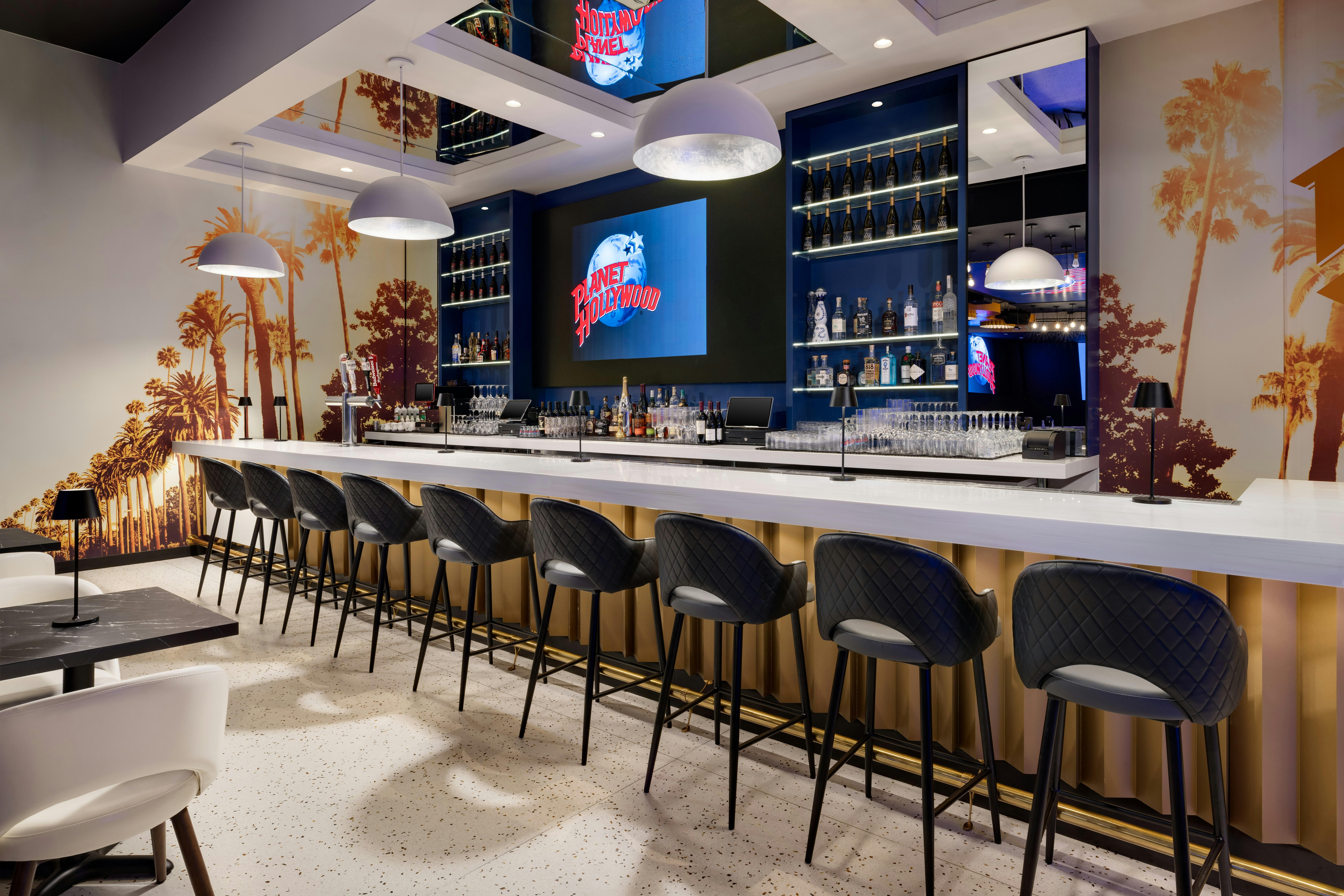 Hilton Garden Inn New York/Times Square Central 15/29