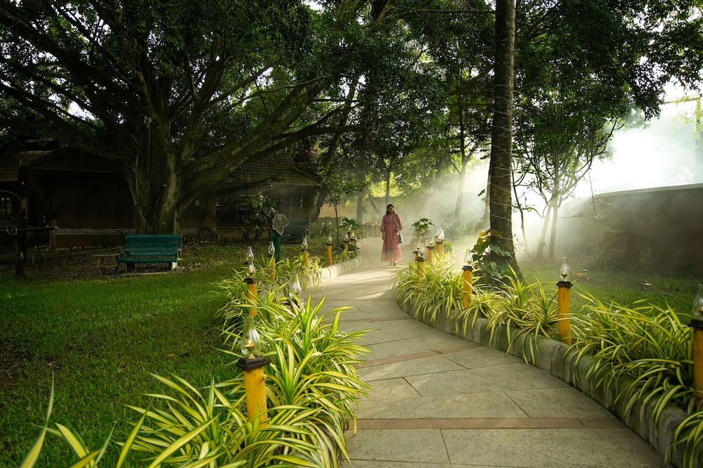 HOYSALA VILLAGE RESORT 45/50