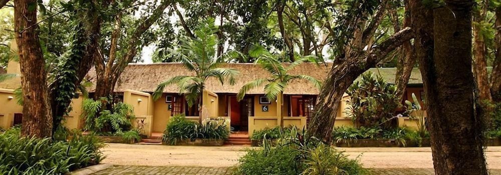 Hotel Numbi and Garden Suites 6/63