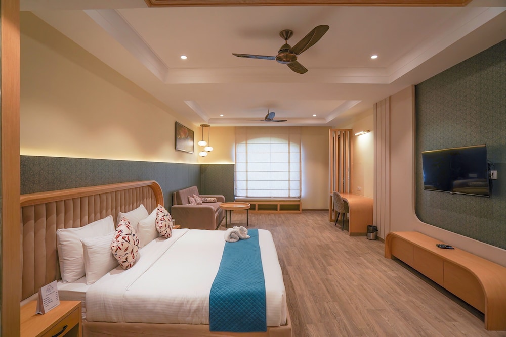 Excel Hotels & Resorts Corbett 9/49