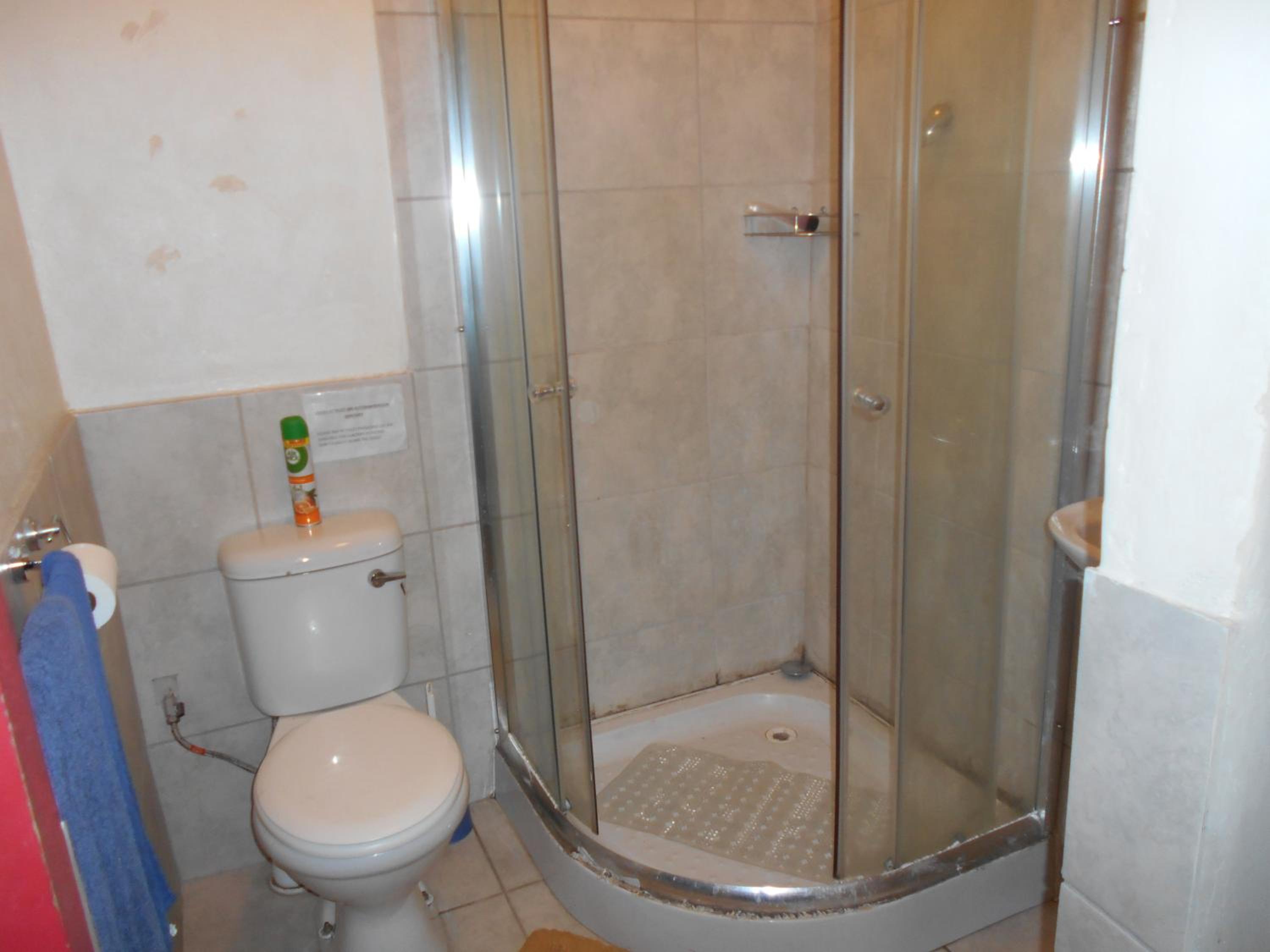 Pilot Inn Accommodation 23/26