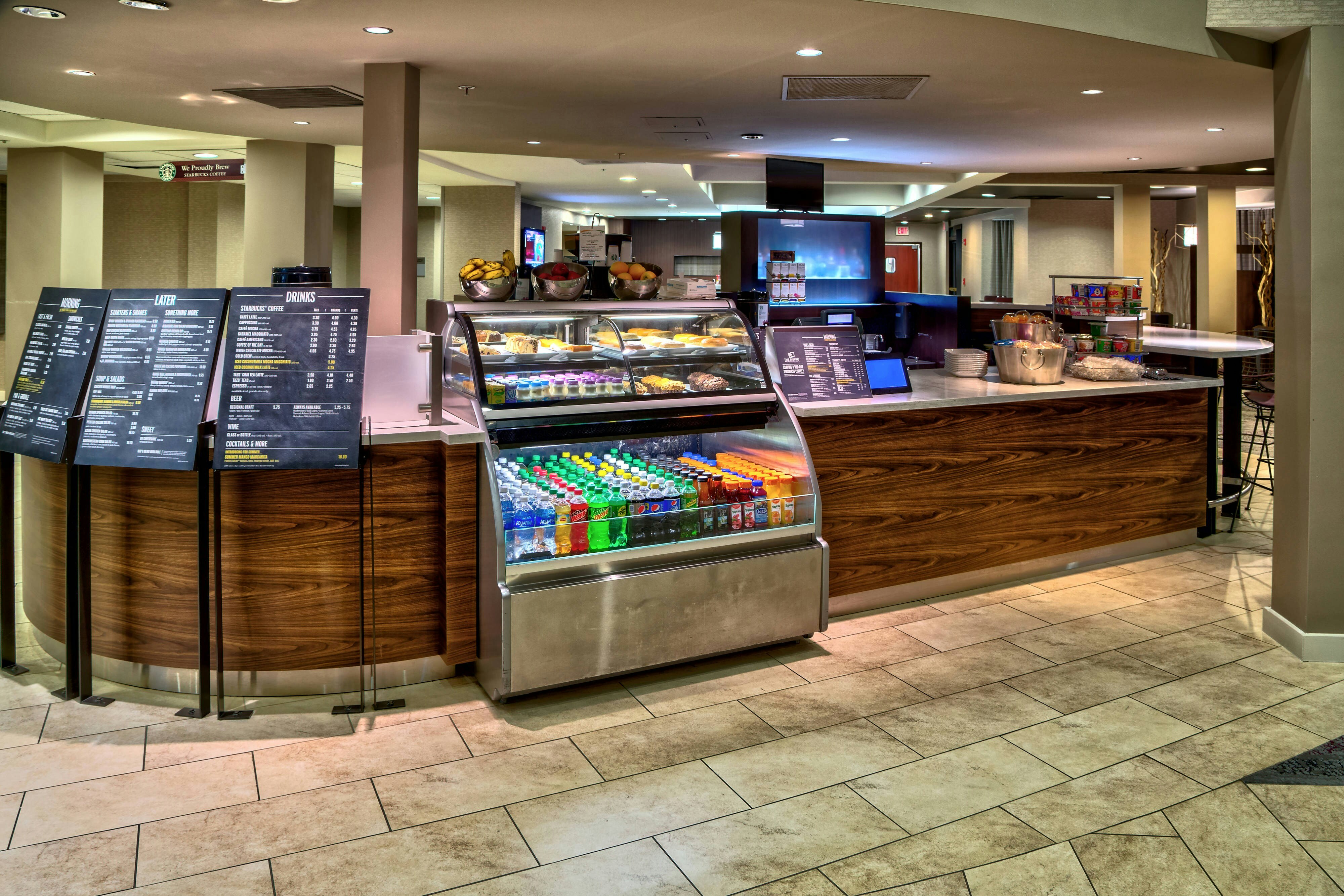 Lobby at Courtyard by Marriott Springfield, SPRINGFIELD - VA