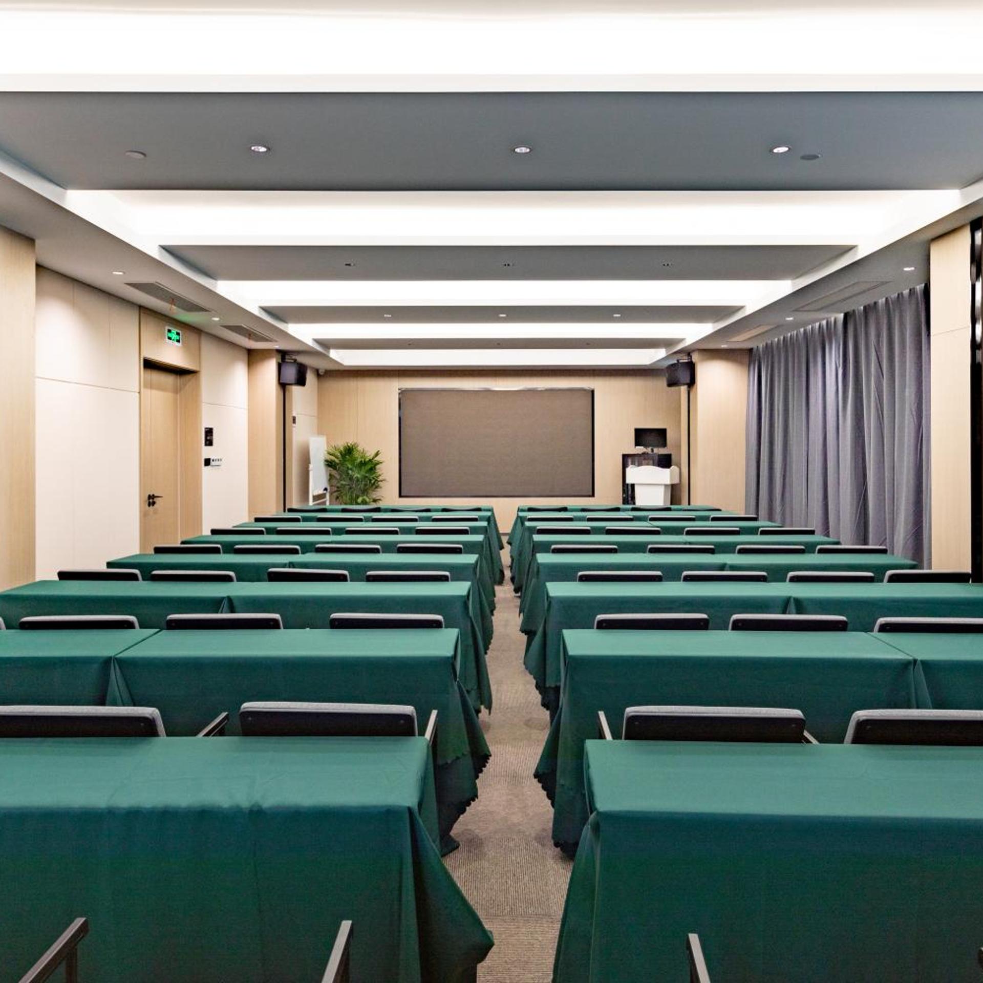 Atour Hotel Jinyin Lake Wuhan 48/59
