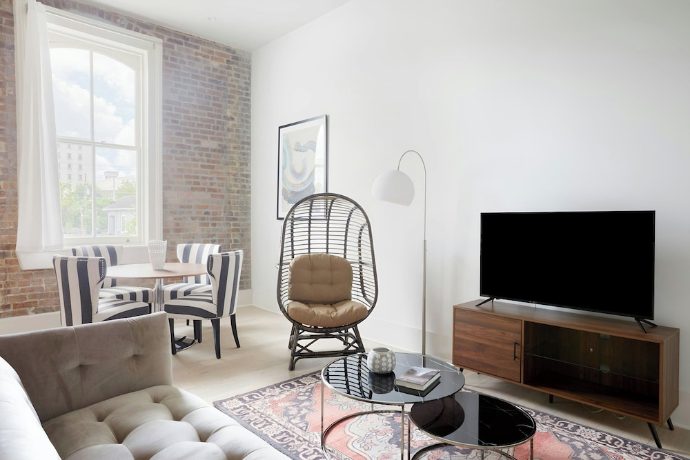 Sonder - Gravier Place 32/44