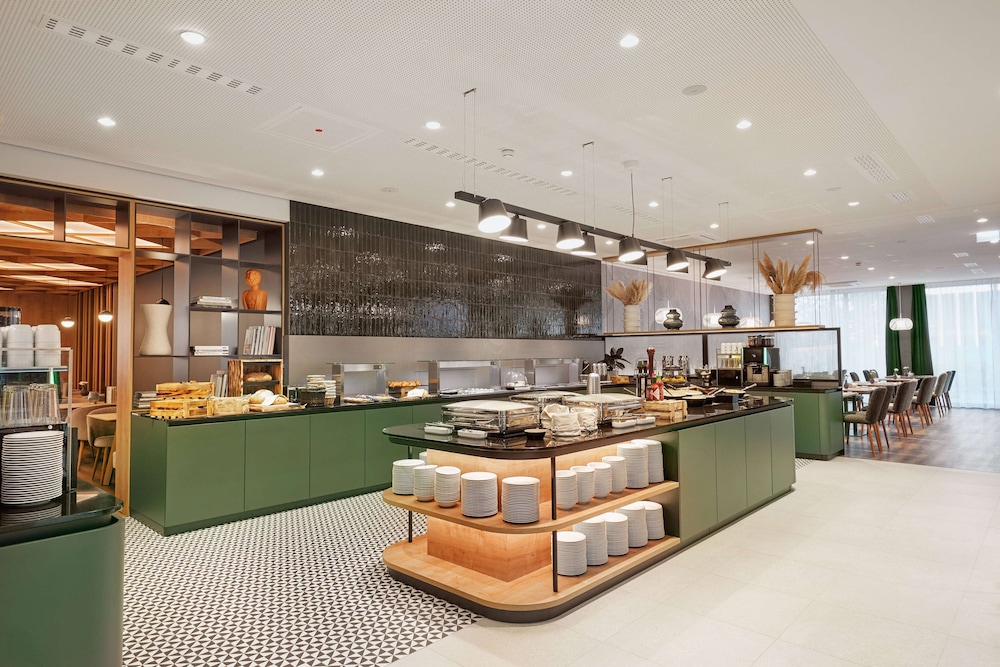 H+ Hotel Eschborn 7/43