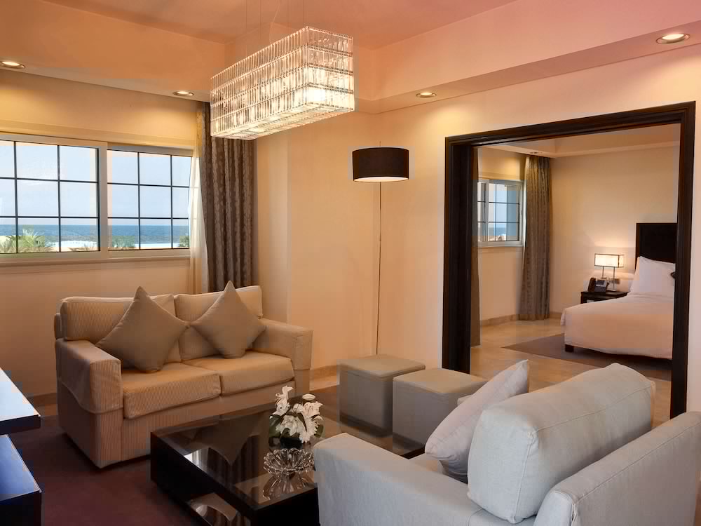 منتجع موڤنبيك شاطئ الخُبر(Movenpick Beach Resort Al Khobar) 40/71