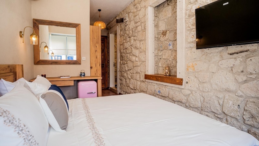 Alba Otel Alacati 10/50
