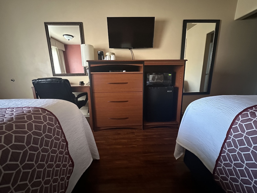 Matterhorn Inn Ouray 52/56