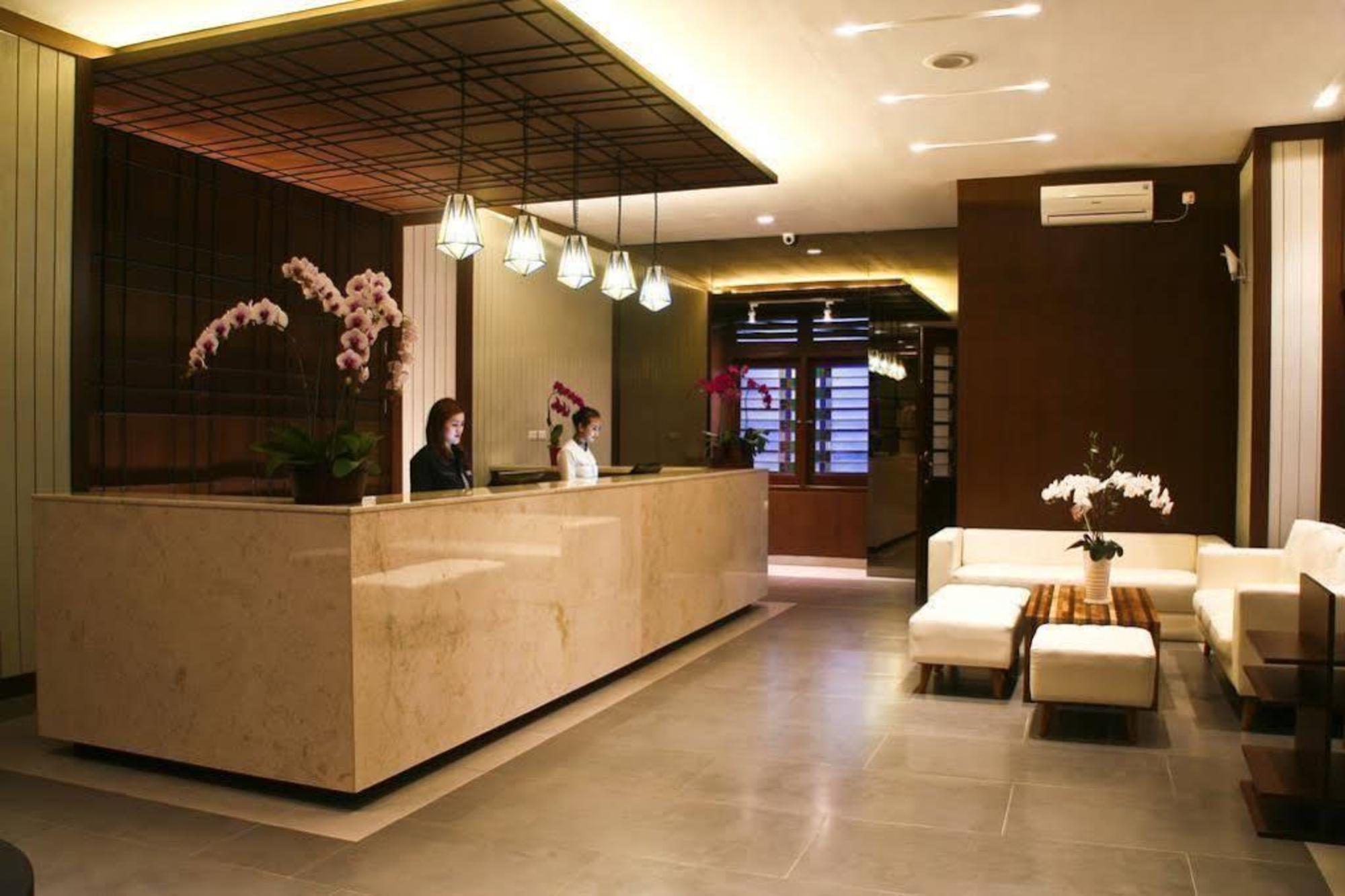 Hotel Balcony Sukabumi 2/28