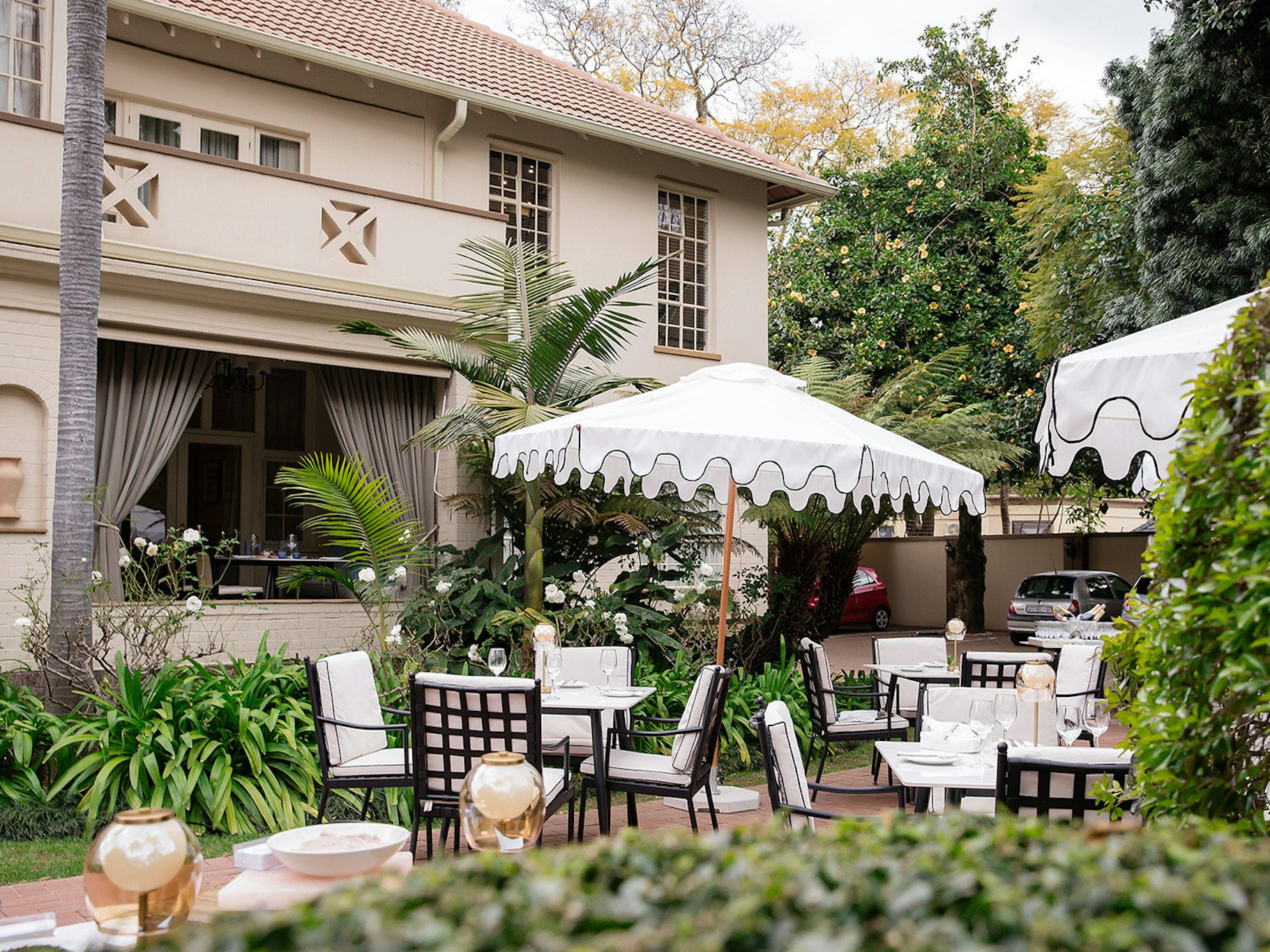 10 2nd Avenue Boutique Hotel 4/56