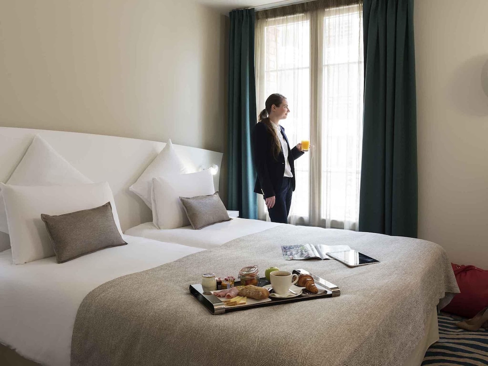 Mercure Paris Levallois Perret 27/63