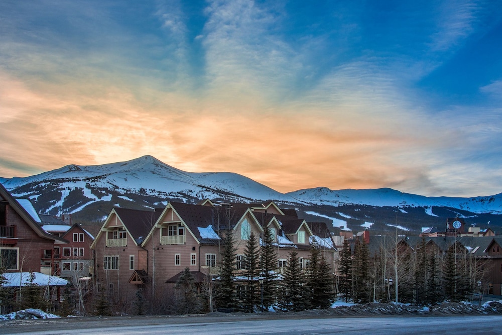 Hyatt Residence Club Breckenridge Main Street Station 4/52