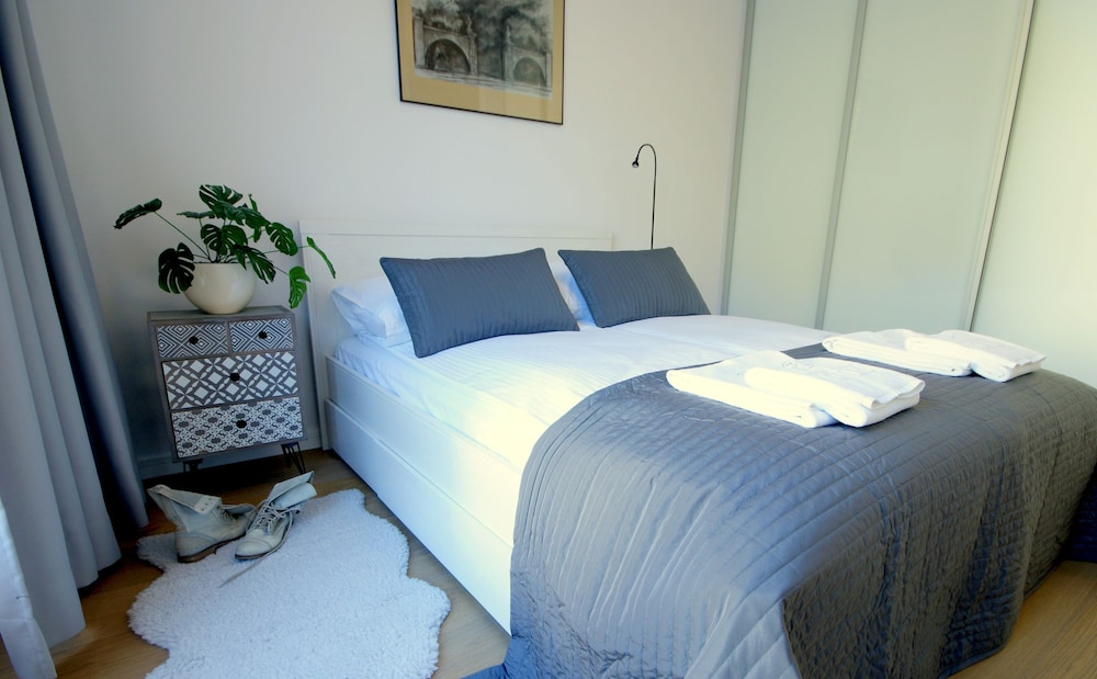 IRS ROYAL APARTMENTS - IRS Neptun Park 15/50