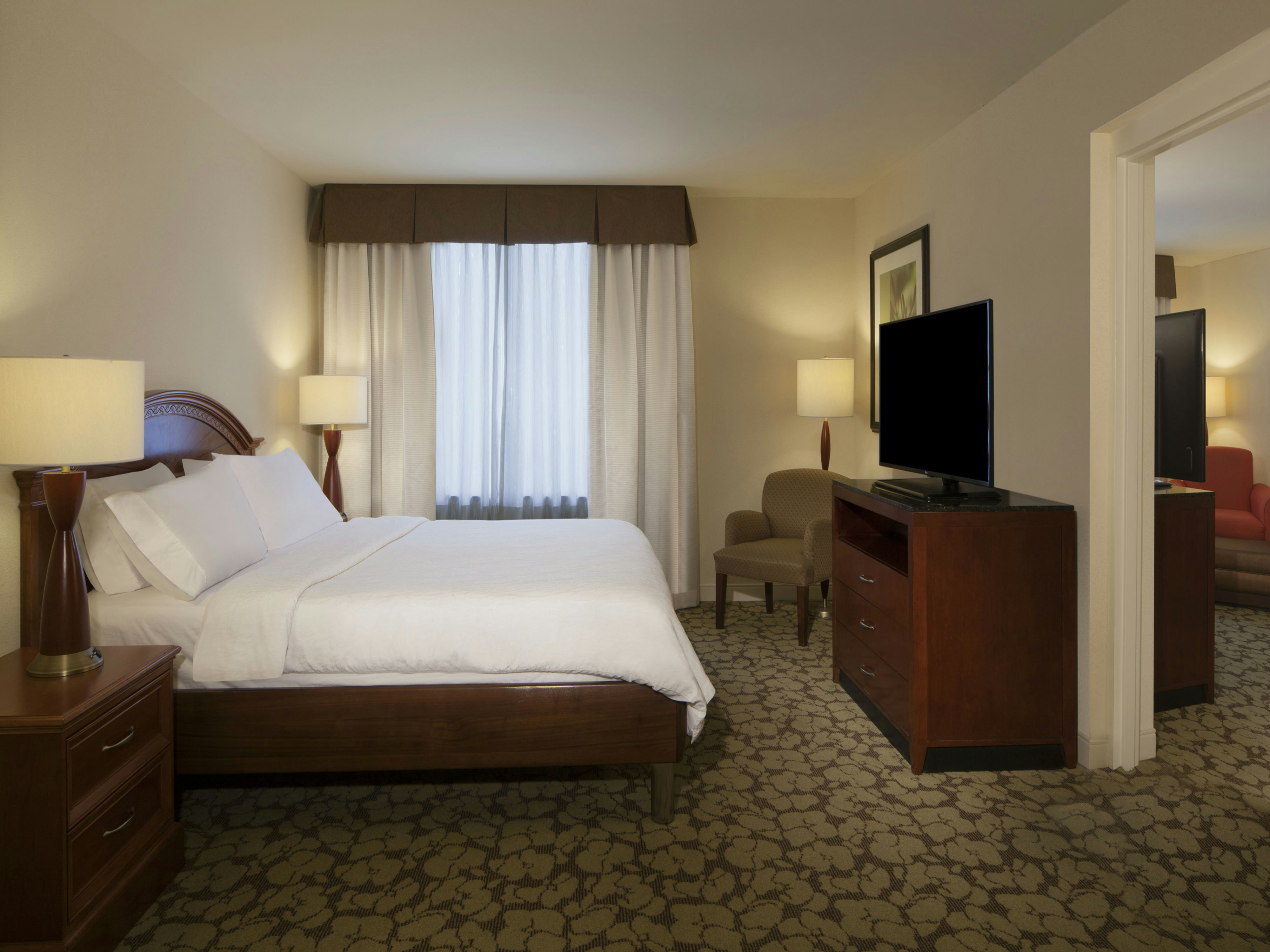 1 BEDROOM, SUITE, KING BED, ACCESSIBLE