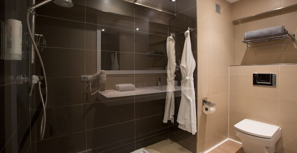 Las Gaviotas Suites Hotel 6/59