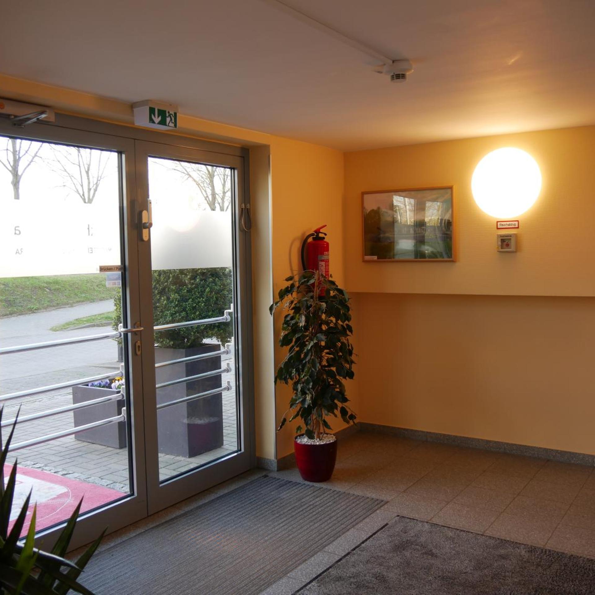 Parkhotel Marzahn 29/50