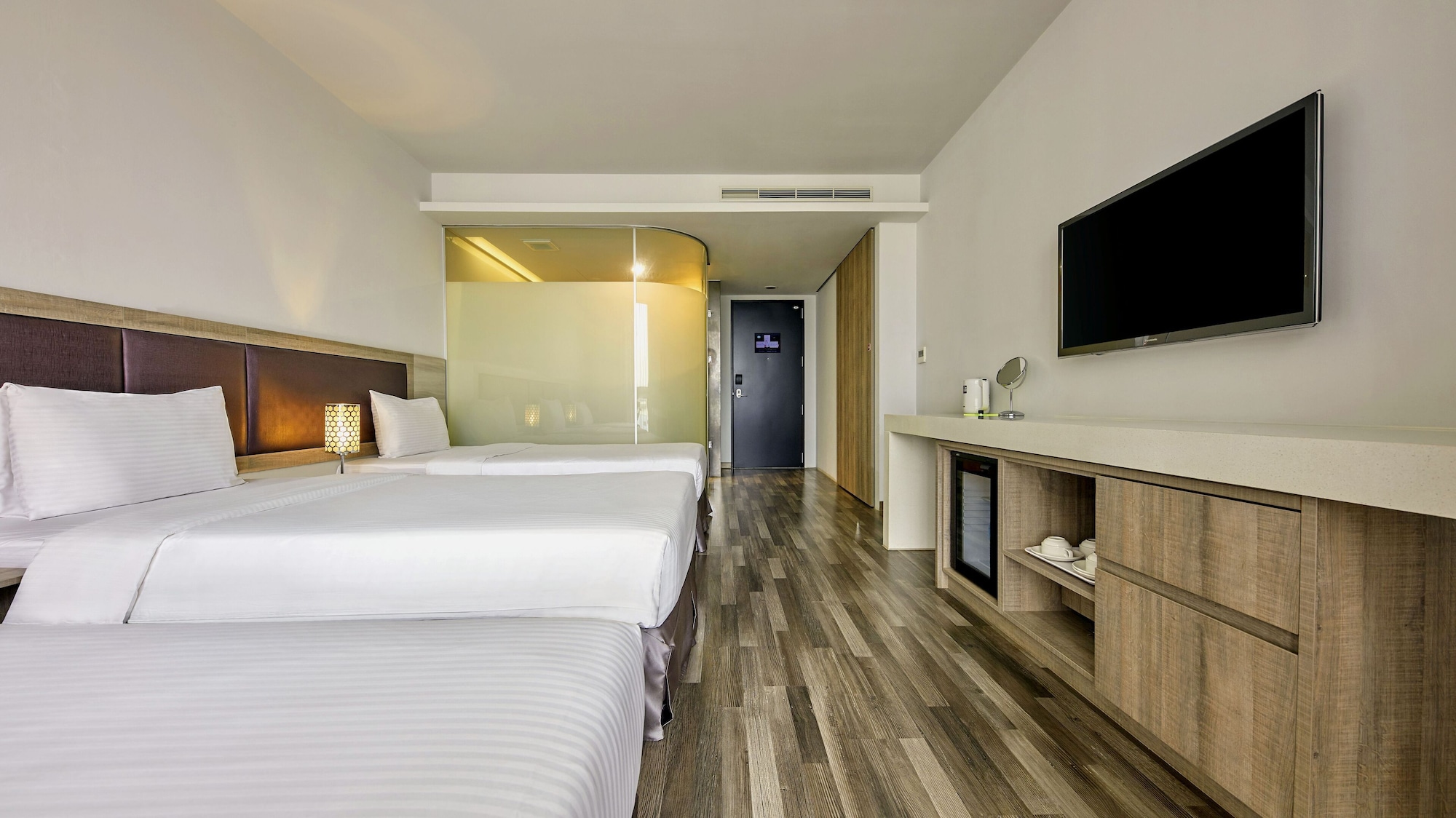 STANDARD, TRIPLE, 3 BEDS