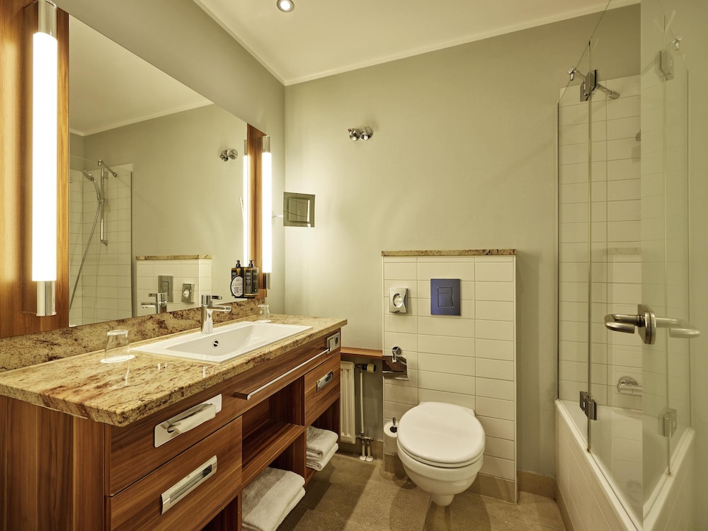 Mercure Hotel Dusseldorf City Center 48/48