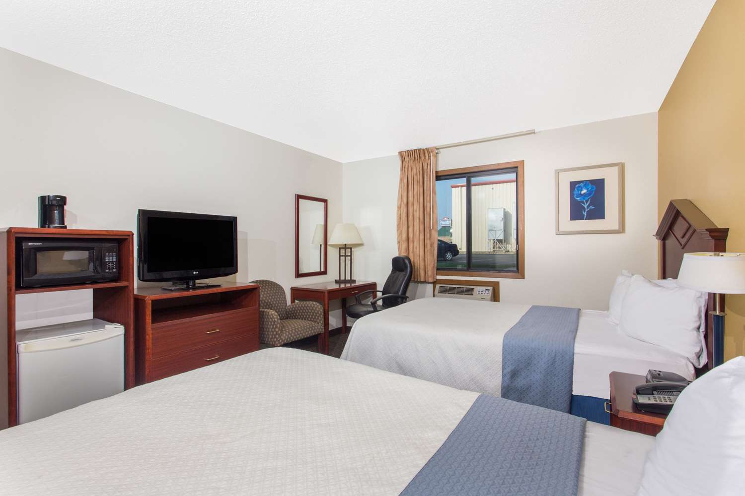 Days Inn By Wyndham Austin 28/44