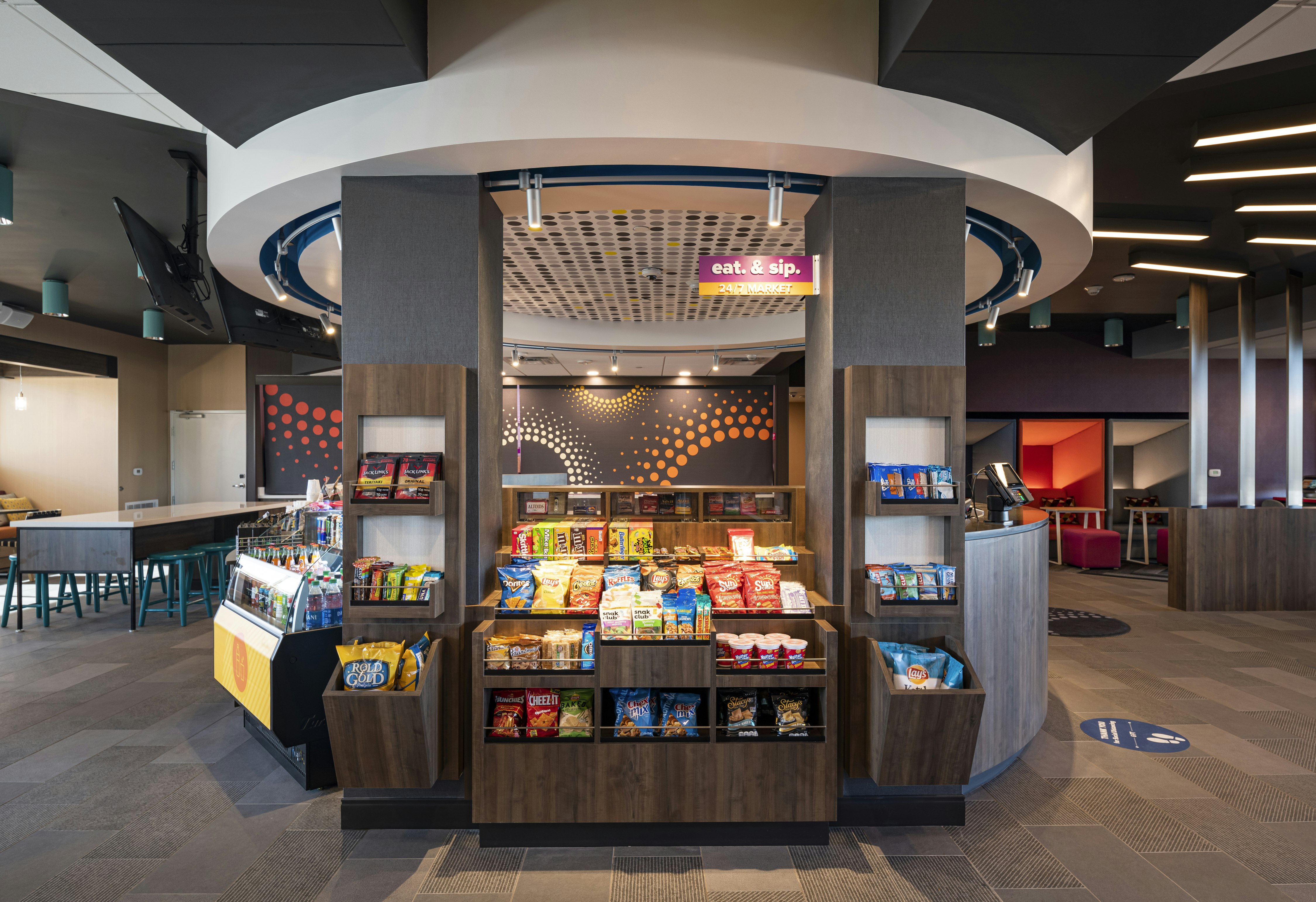 Tru By Hilton Phoenix Glendale Westgate 45/45