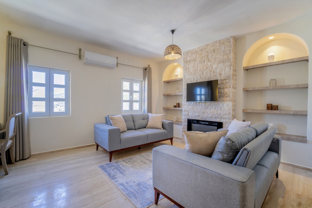 Manzara Boutique Hotel 46/71