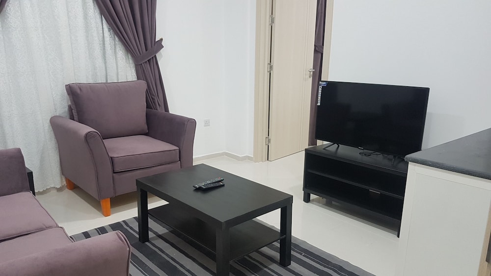 Magic Suite Sabah Al Salem 16/35