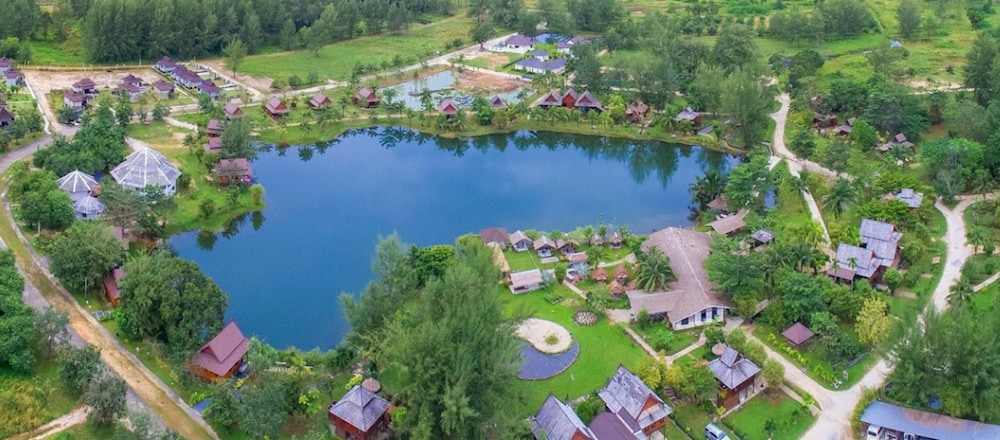 ThaiLife Wellness & Meditation Resort 15/80