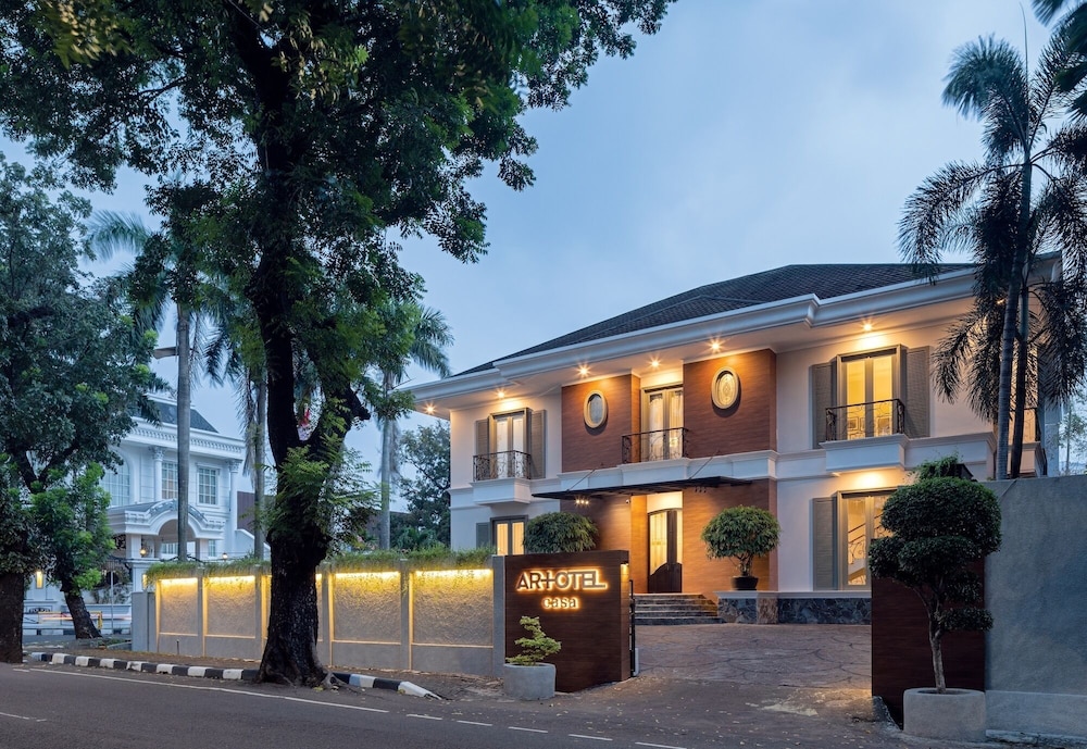 ARTOTEL CASA HANGTUAH 6/50