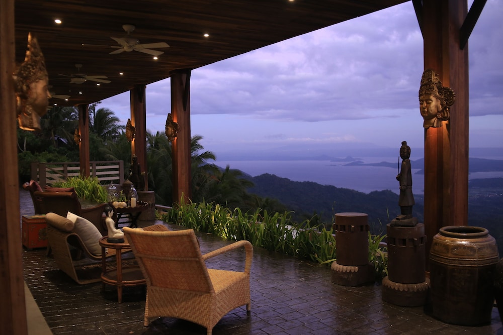 The Oriental Luxury Suites Tagaytay 48/50