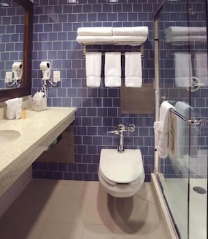 Hotel UMass 20/26