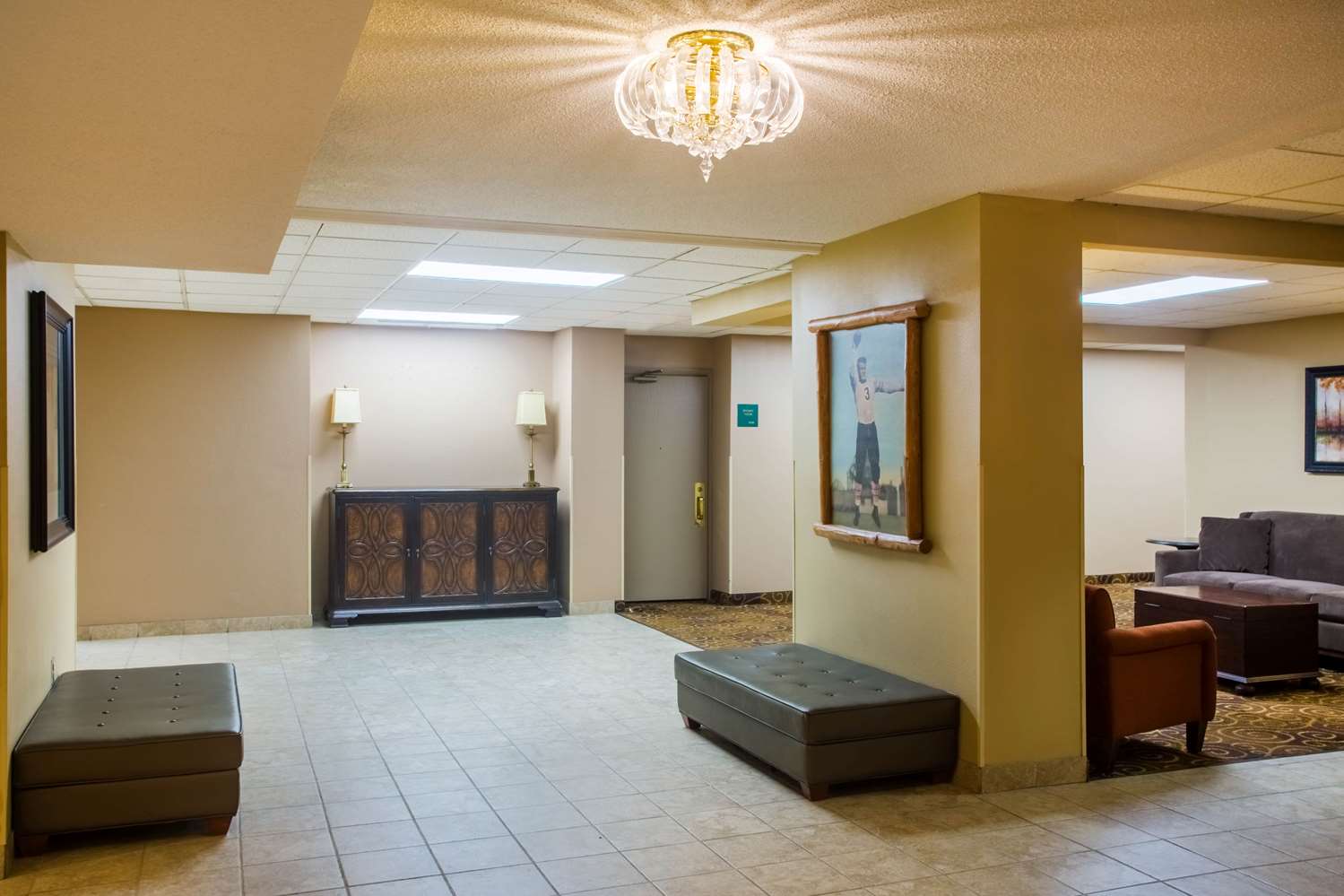 Riverfront Hotel 7/64
