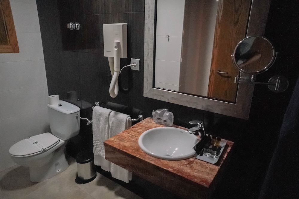Alba Seleqtta Hotel Spa Resort 71/72