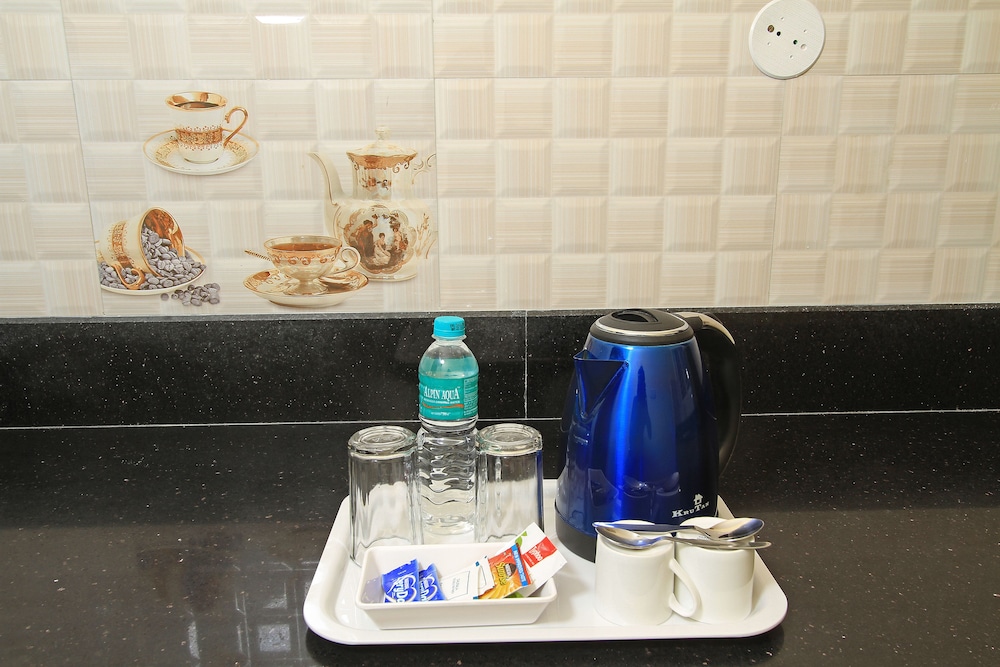 Tranzotel Bangalore Airport Hotel 41/47