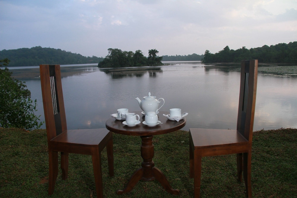 Sanu Lagoon Resort & Spa 26/37