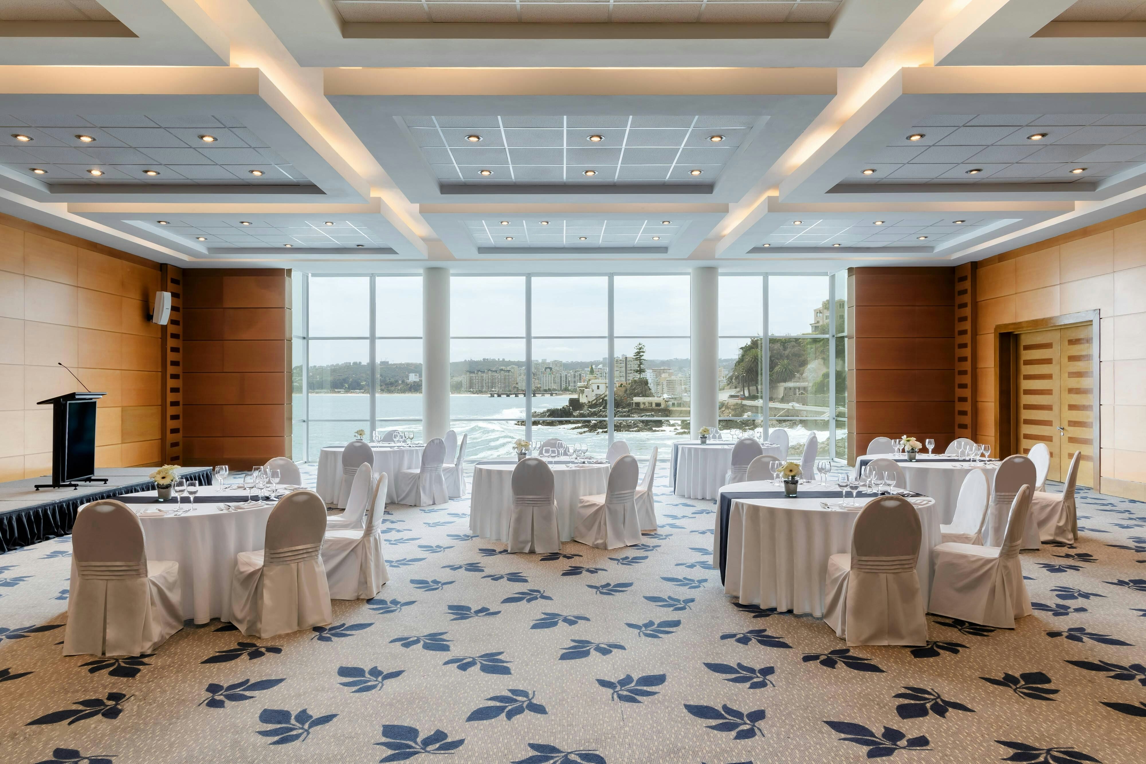 Sheraton Miramar Hotel and Convention center 52/60