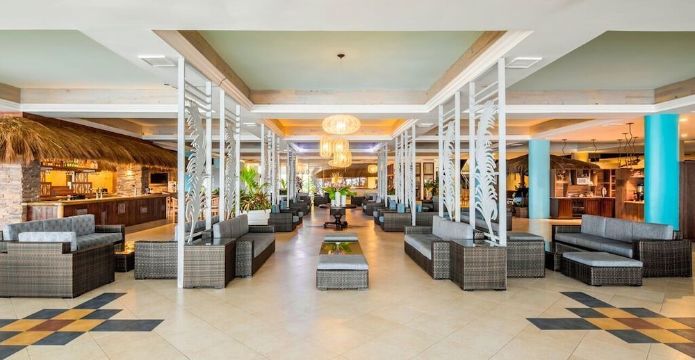 Coconut Bay Beach Resort and Spa 52/73