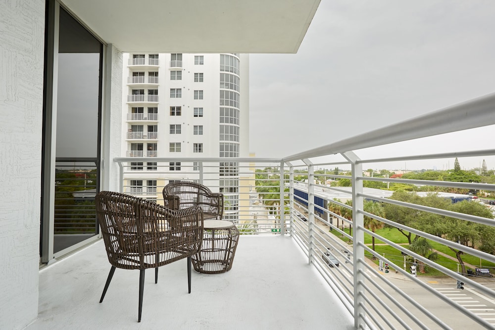 CIRC HOTEL 35/59