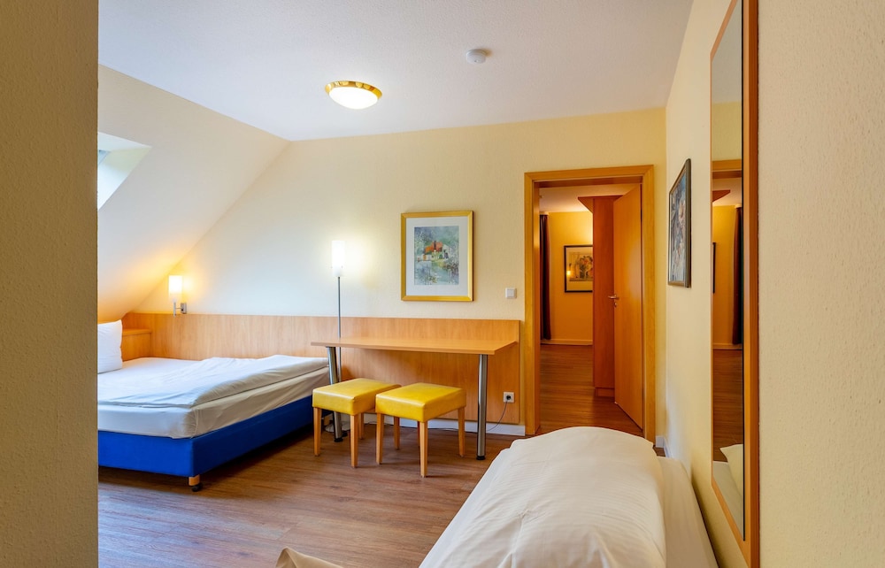 Waldhotel Eskeshof 36/70