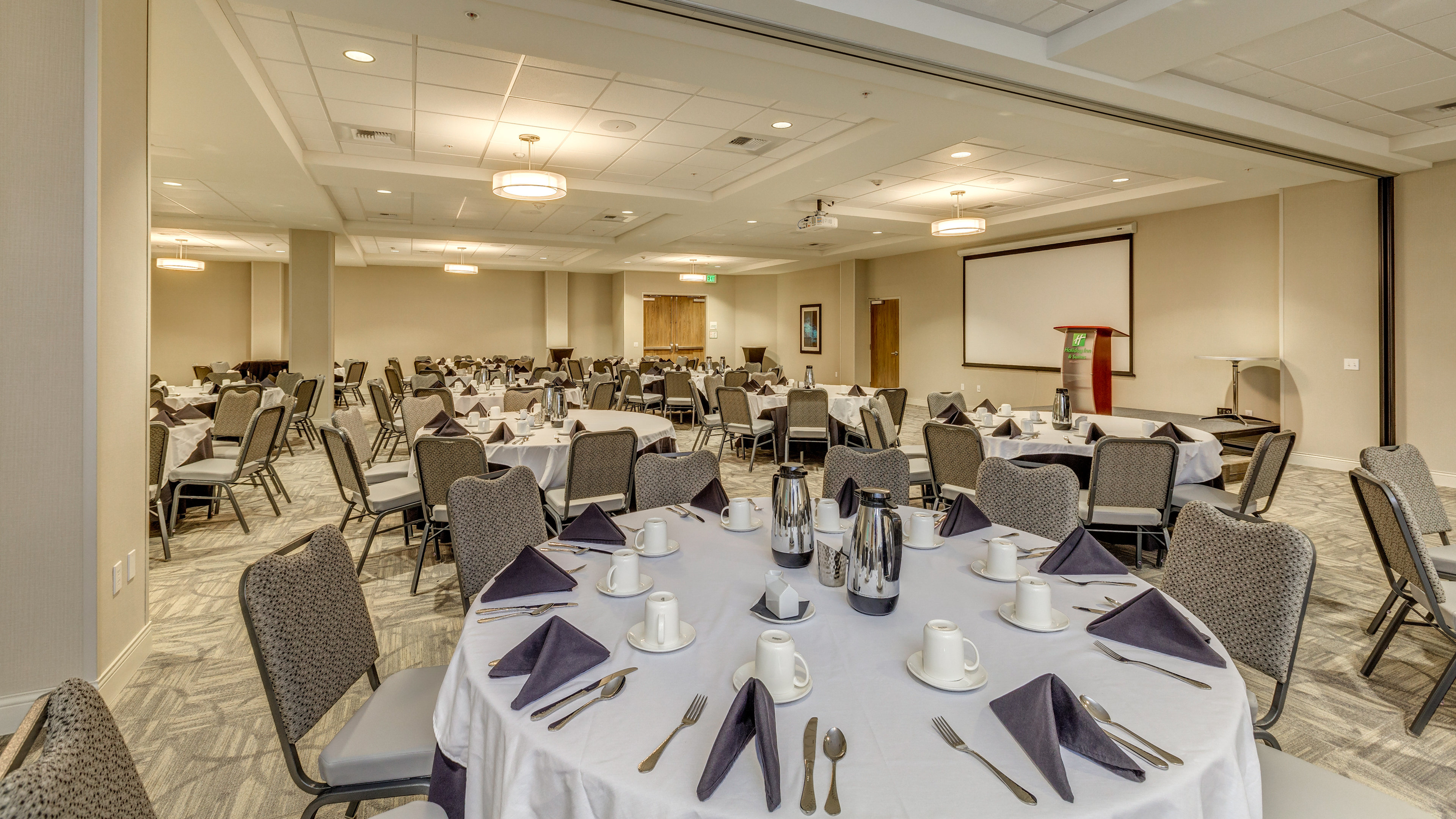 Holiday Inn Bellingham 65/73