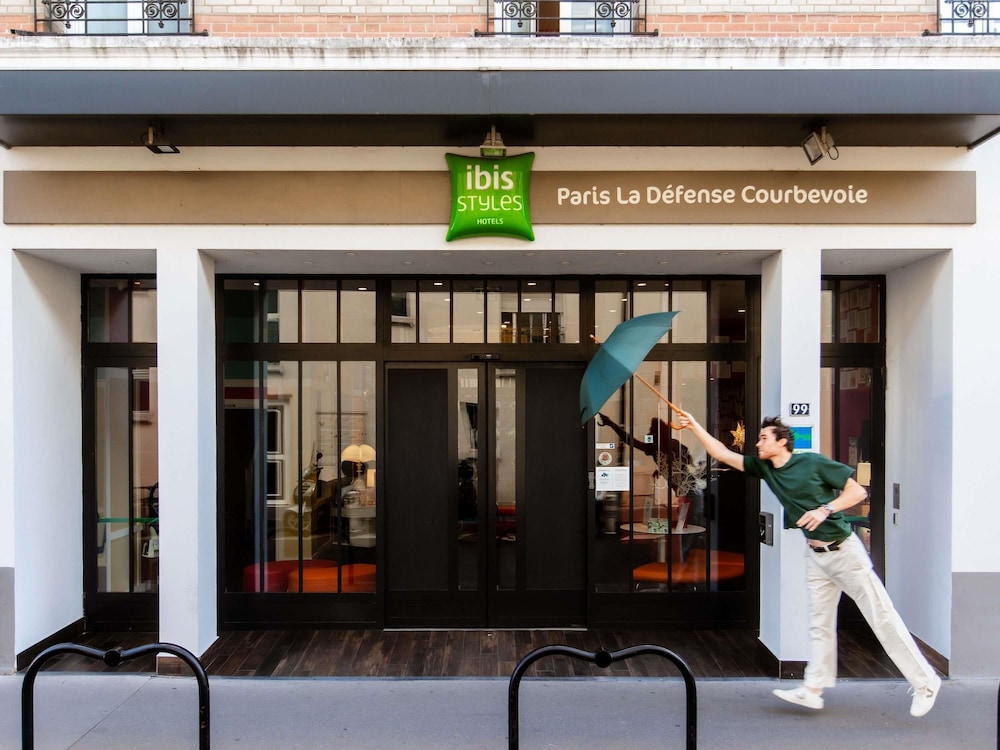 Ibis Styles Paris La Defense Courbevoie 2/62