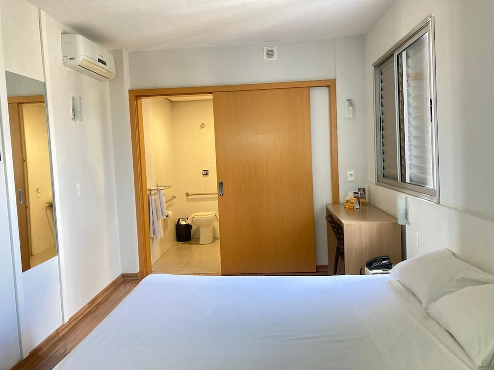 Room, Double Bed, Accessible
