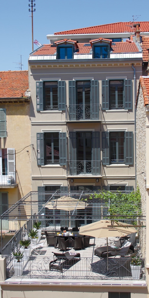 Golden Tulip Cannes de Paris 5/49