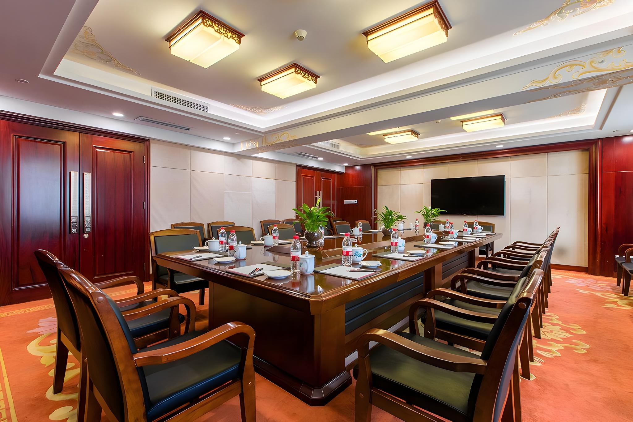 Shanxi Hotel 23/24