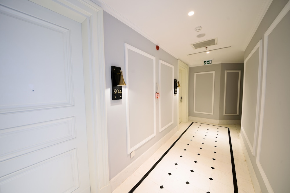 Lobby at Akka Lush Hotel, ISTANBUL