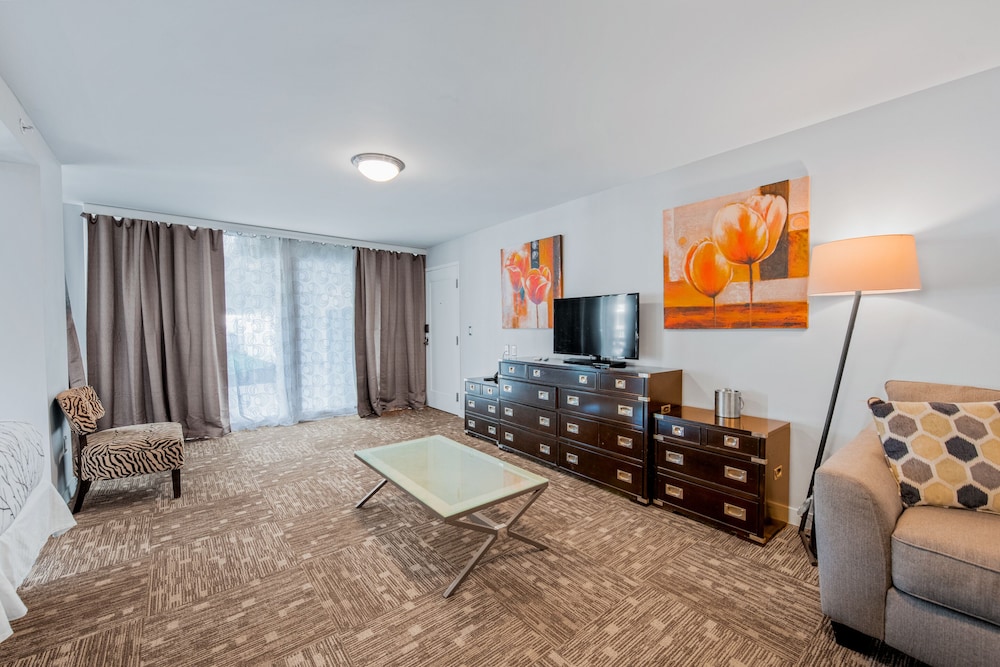 Casey Key Resorts - Mainland 34/68